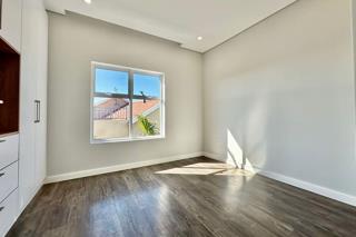 4 Bedroom Property for Sale in Flamingo Vlei Western Cape